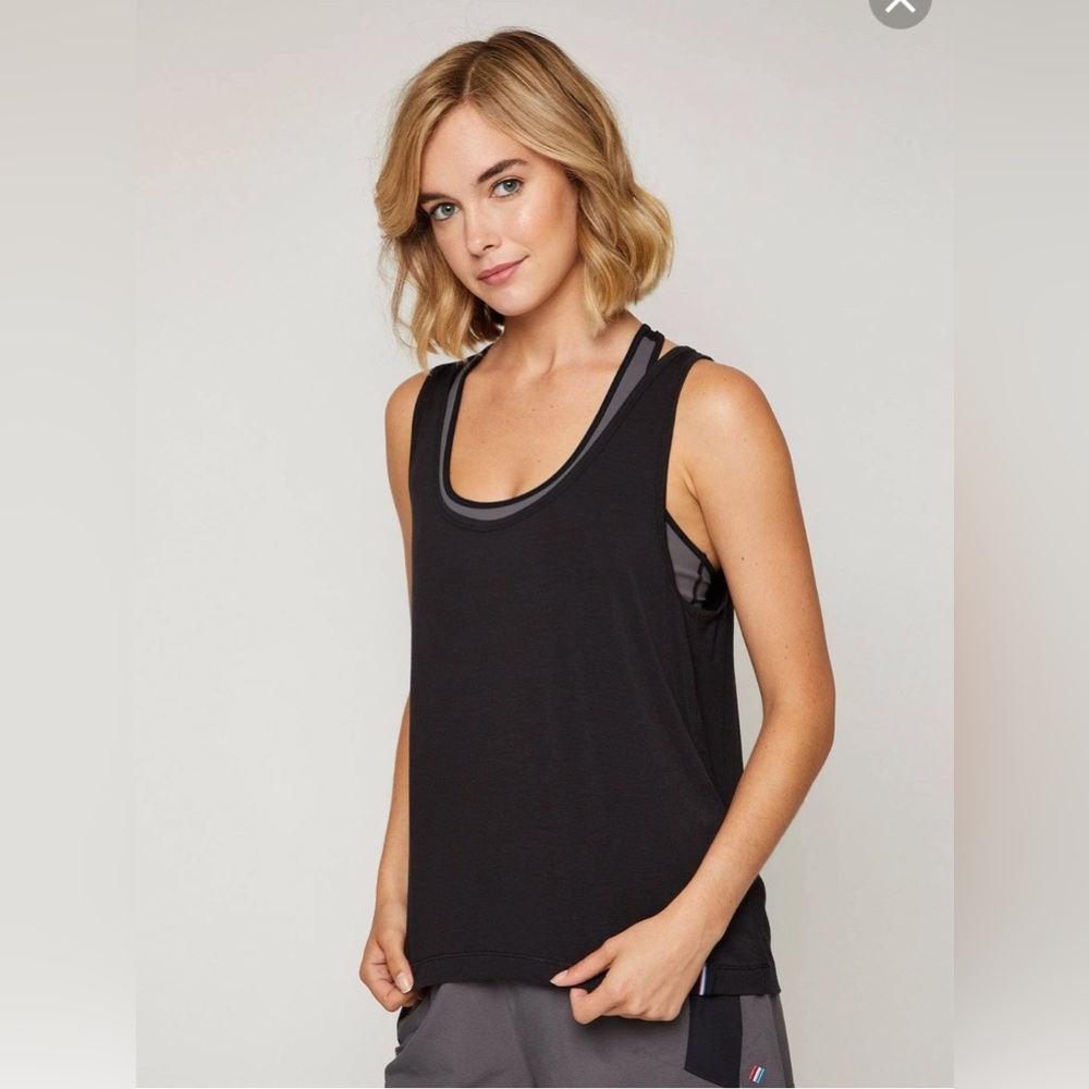 Four-Laps Surge Tank Women's Size S Black Loose Athletic Fit NWT